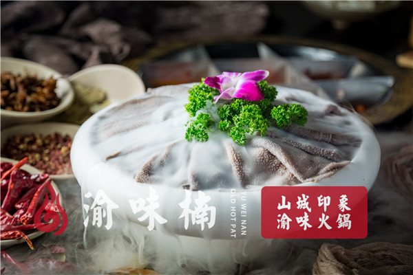 新手如何经营重庆火锅店？2019新手必看开店干货（图）_3