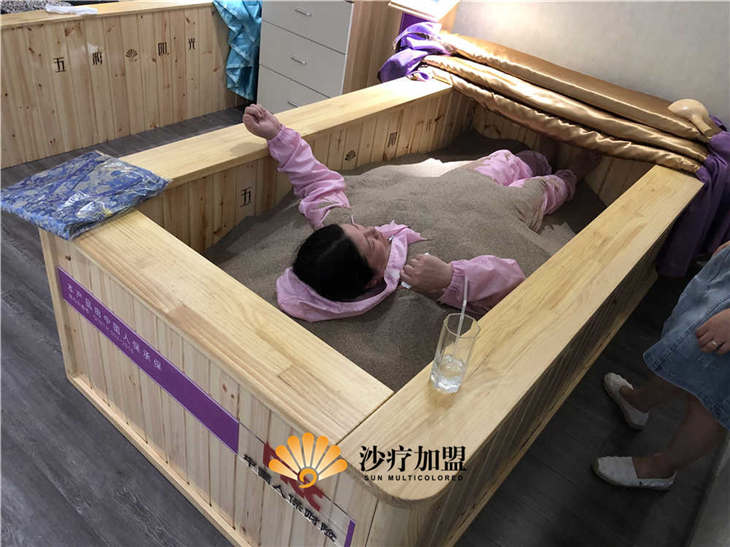 矿疗排毒流汗,沙疗的10种好处_1
