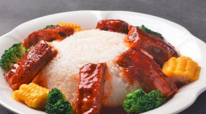 骨啦啦辣骨飯加盟_1