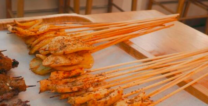 一路撩串加盟_1