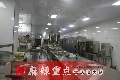 开一家重庆火锅加盟店多少钱？资深餐饮人详细解答_3