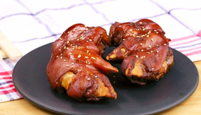 妖蹄魔爪鹵味加盟_2