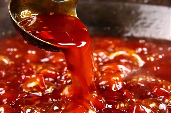 重慶好吃的火鍋店這么多，為什么排隊(duì)都要去這家店？_3