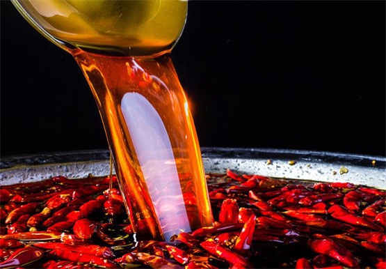 強(qiáng)烈推薦：重慶這家老味道火鍋店，食材新鮮，價(jià)格實(shí)惠！_2