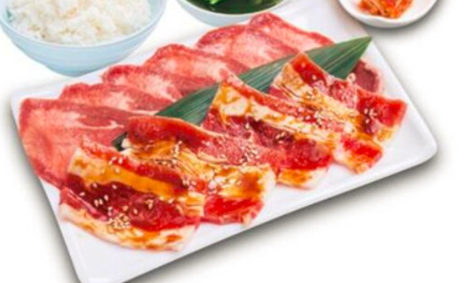 烧肉王日韩料理各类美味小食，生意火爆。（图）_1